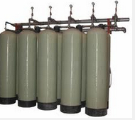 全自動(dòng)軟化水設(shè)備布水器及中心管安裝方法